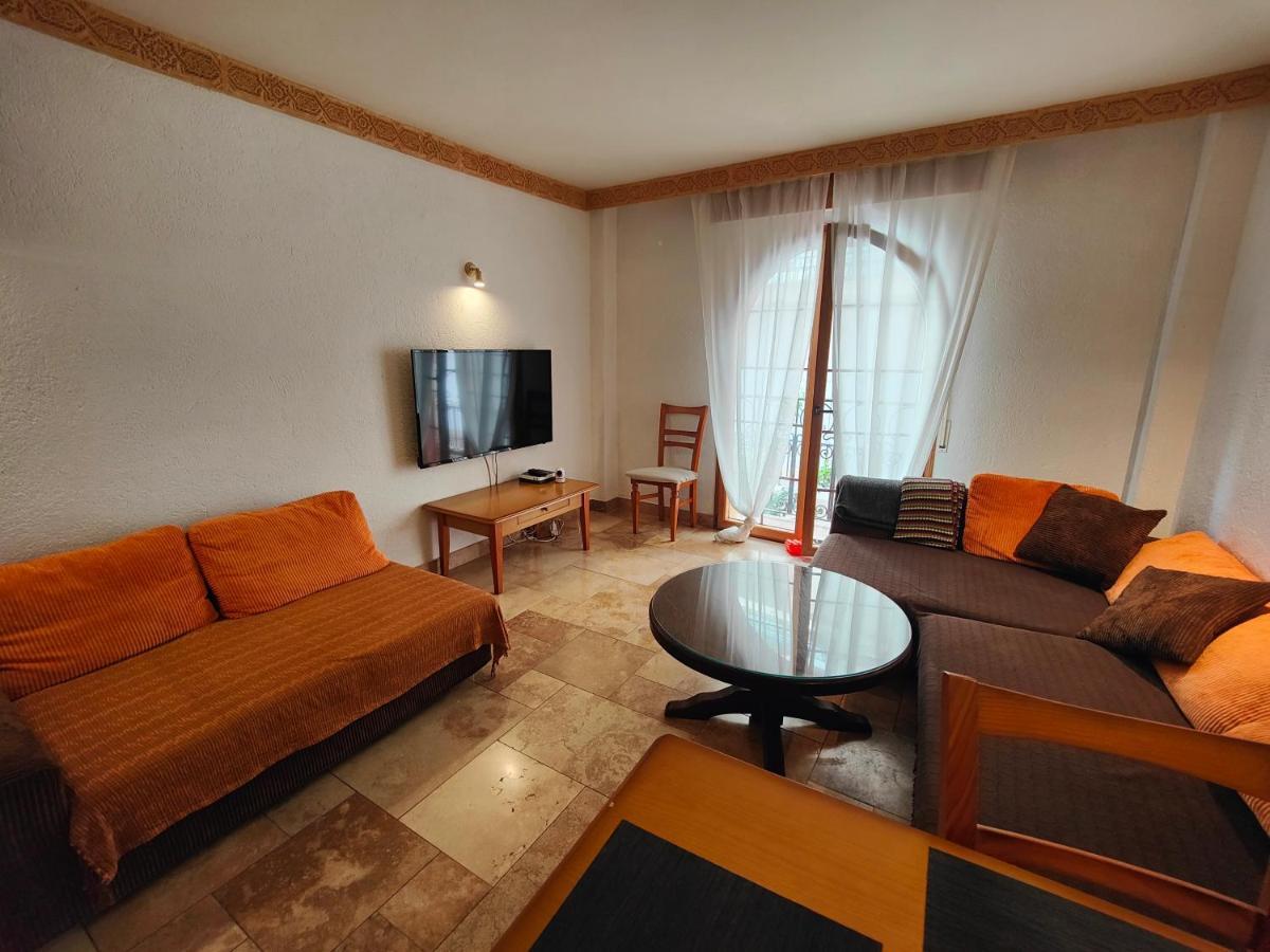 Appartamento Apartamento En El Centro A Dos Minutos De La Playa Fuengirola Esterno foto