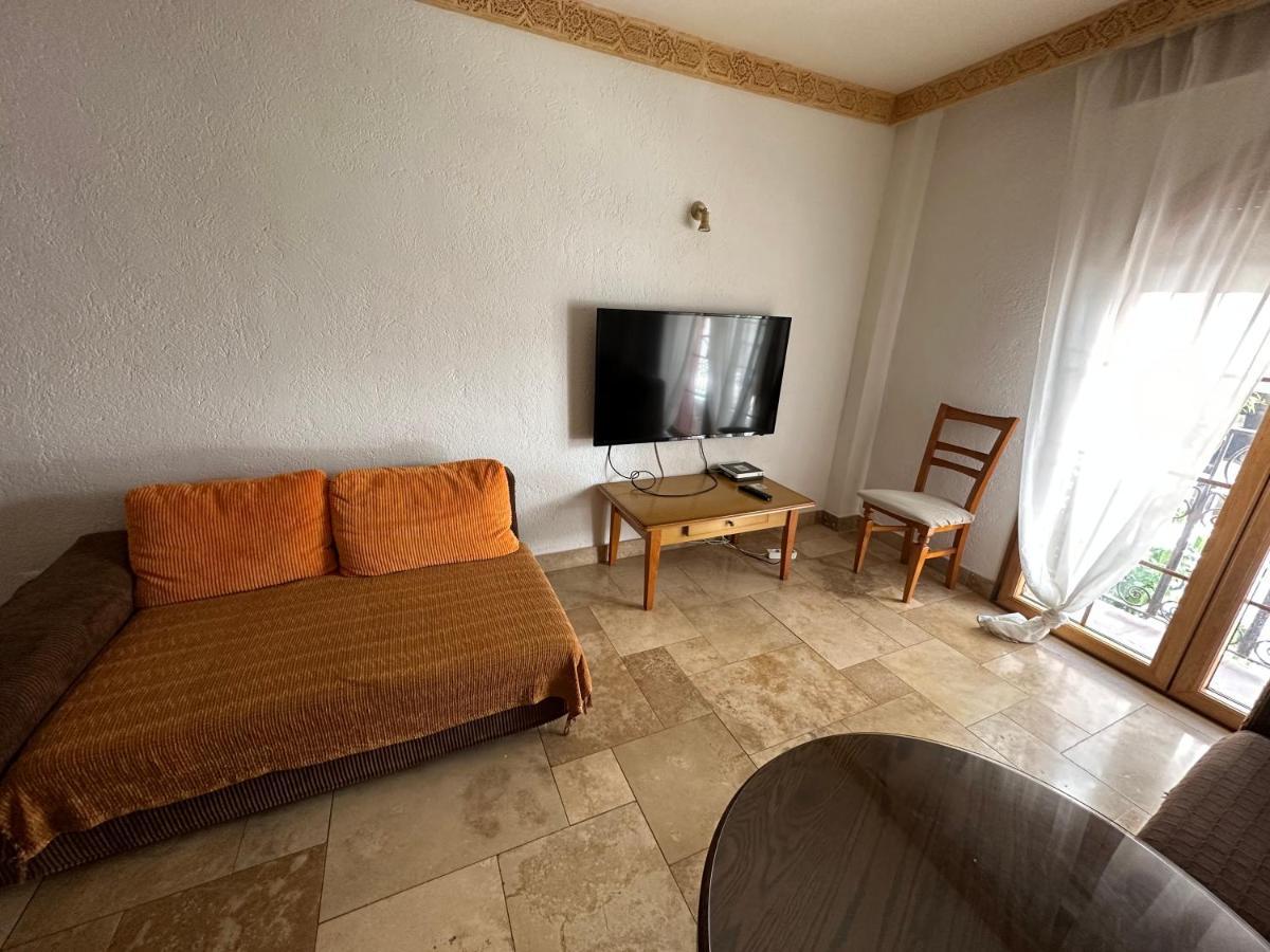 Appartamento Apartamento En El Centro A Dos Minutos De La Playa Fuengirola Esterno foto